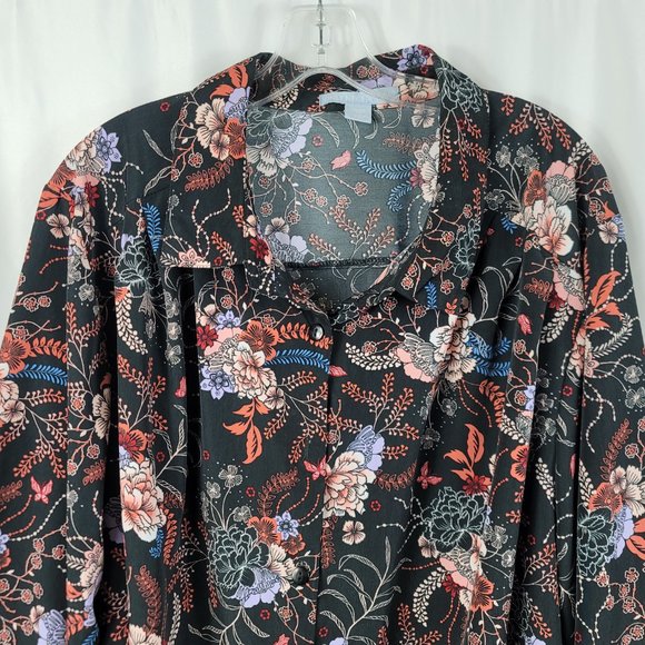 Only Necessities Blouse Size 2X Black & Lavender Floral Print Button Front - Picture 2 of 10